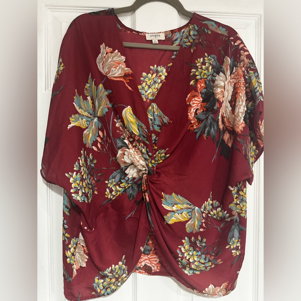 Umgee top size S.